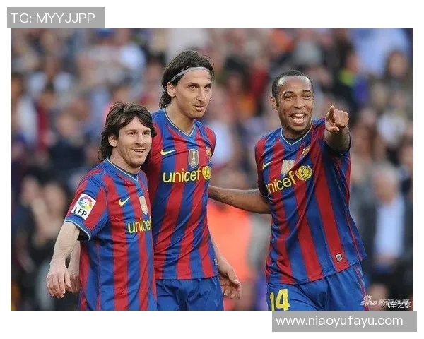 足球明星亲密互动揭秘打电话视频背后的故事与趣闻