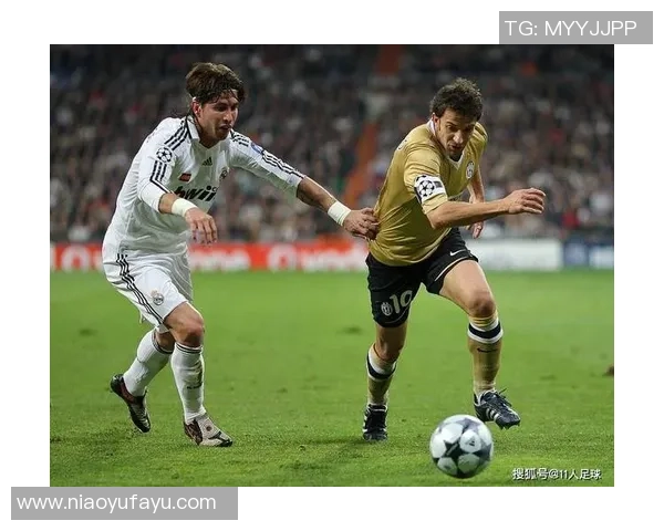 武汉足球队转型之路:从低谷到巅峰的奋斗历程与未来展望 武汉足球队转型之路:从低谷到巅峰的奋斗历程与未来展望